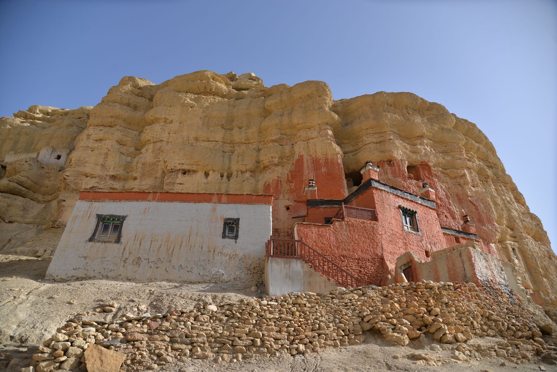 Nepali guide on a high pass